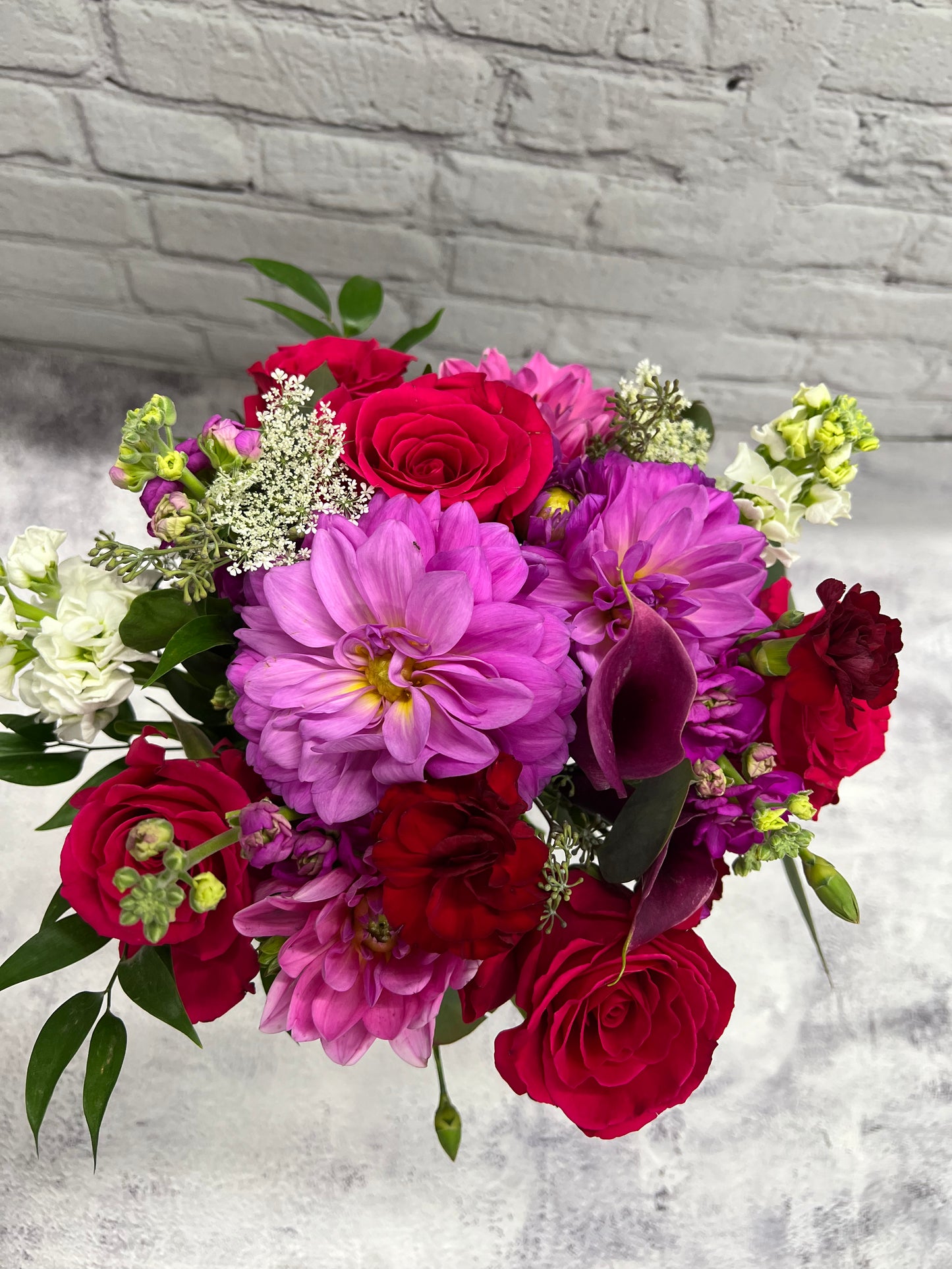 Lulu Bouquet (Fuchsia)