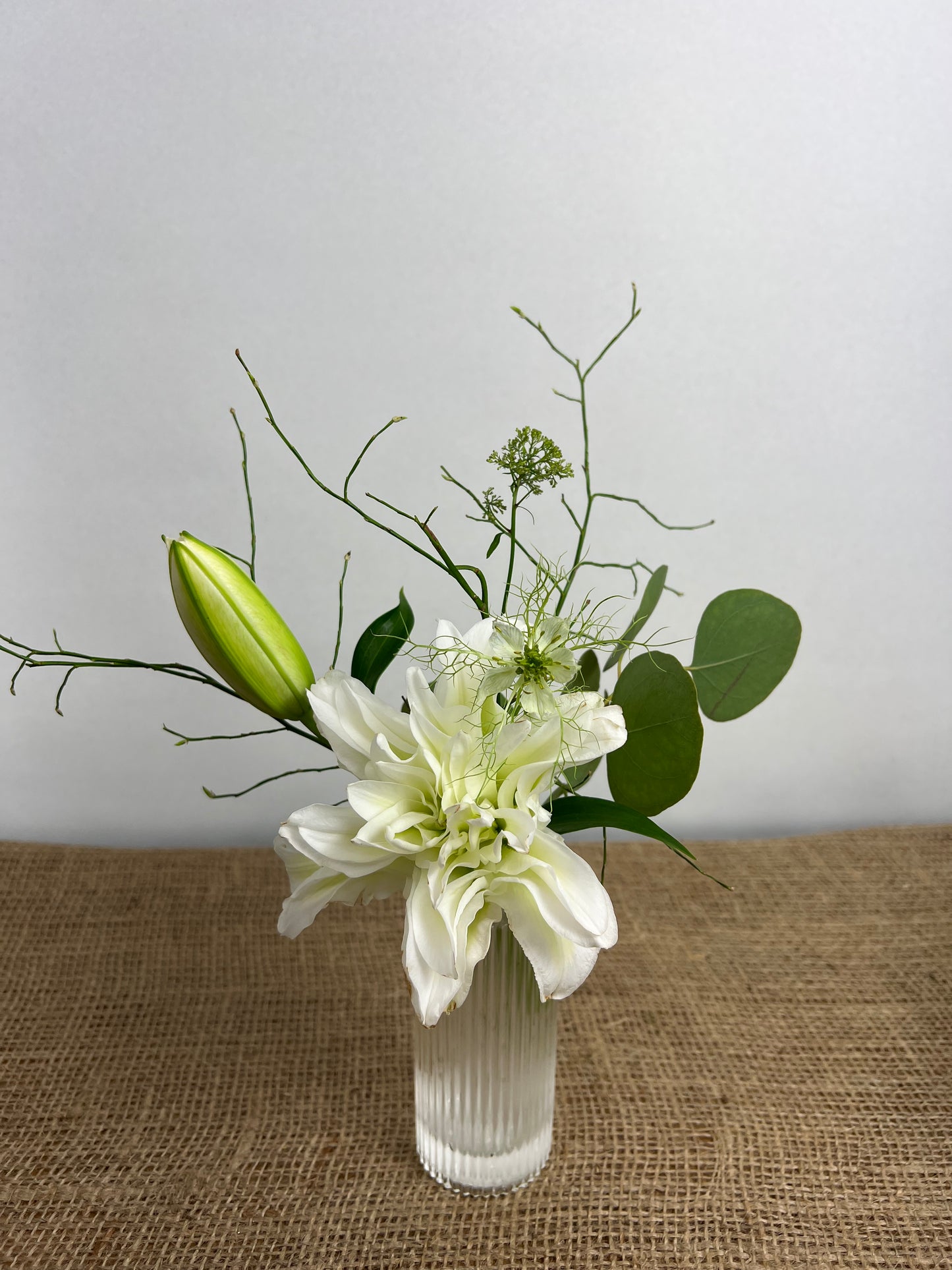 Small buds vase arrangement (Set of 4)