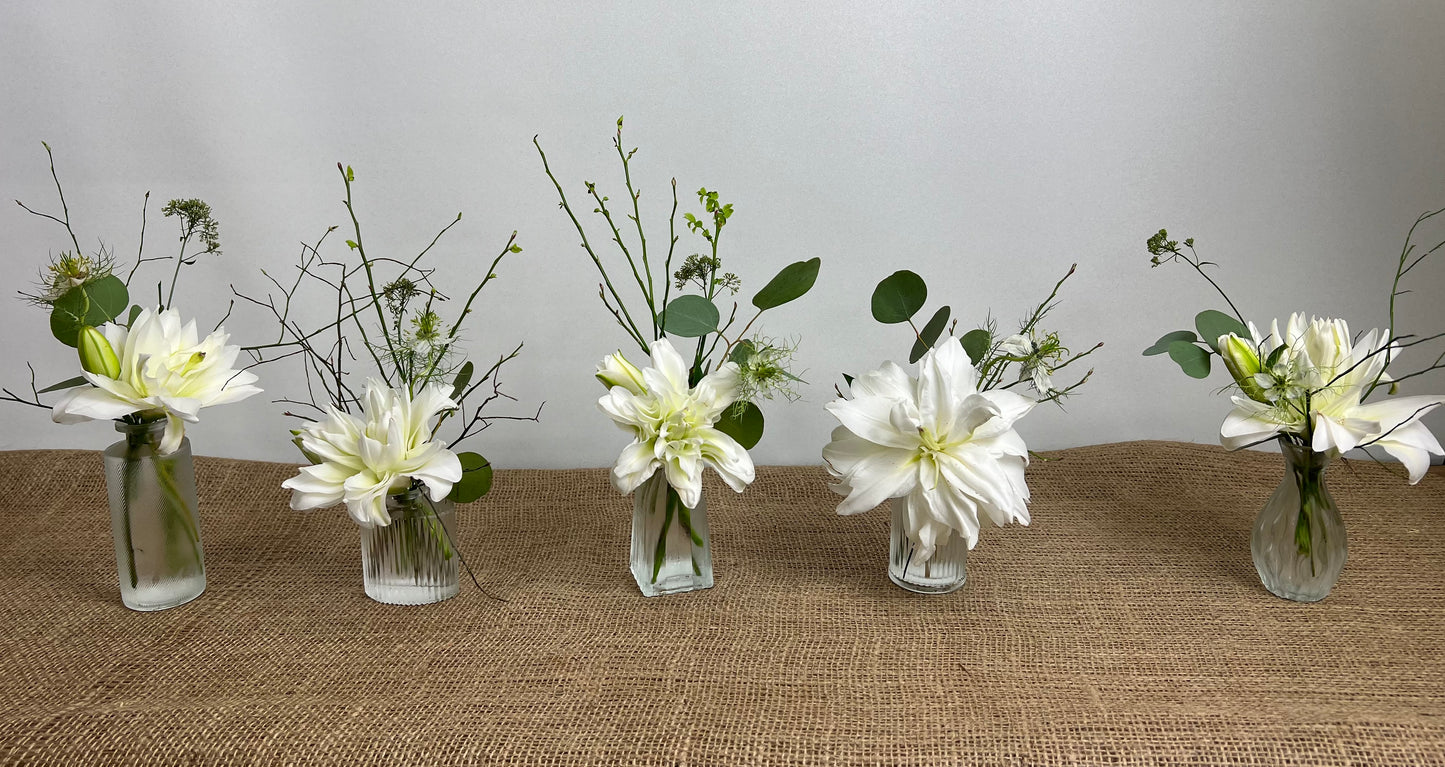 Small buds vase arrangement (Set of 4)