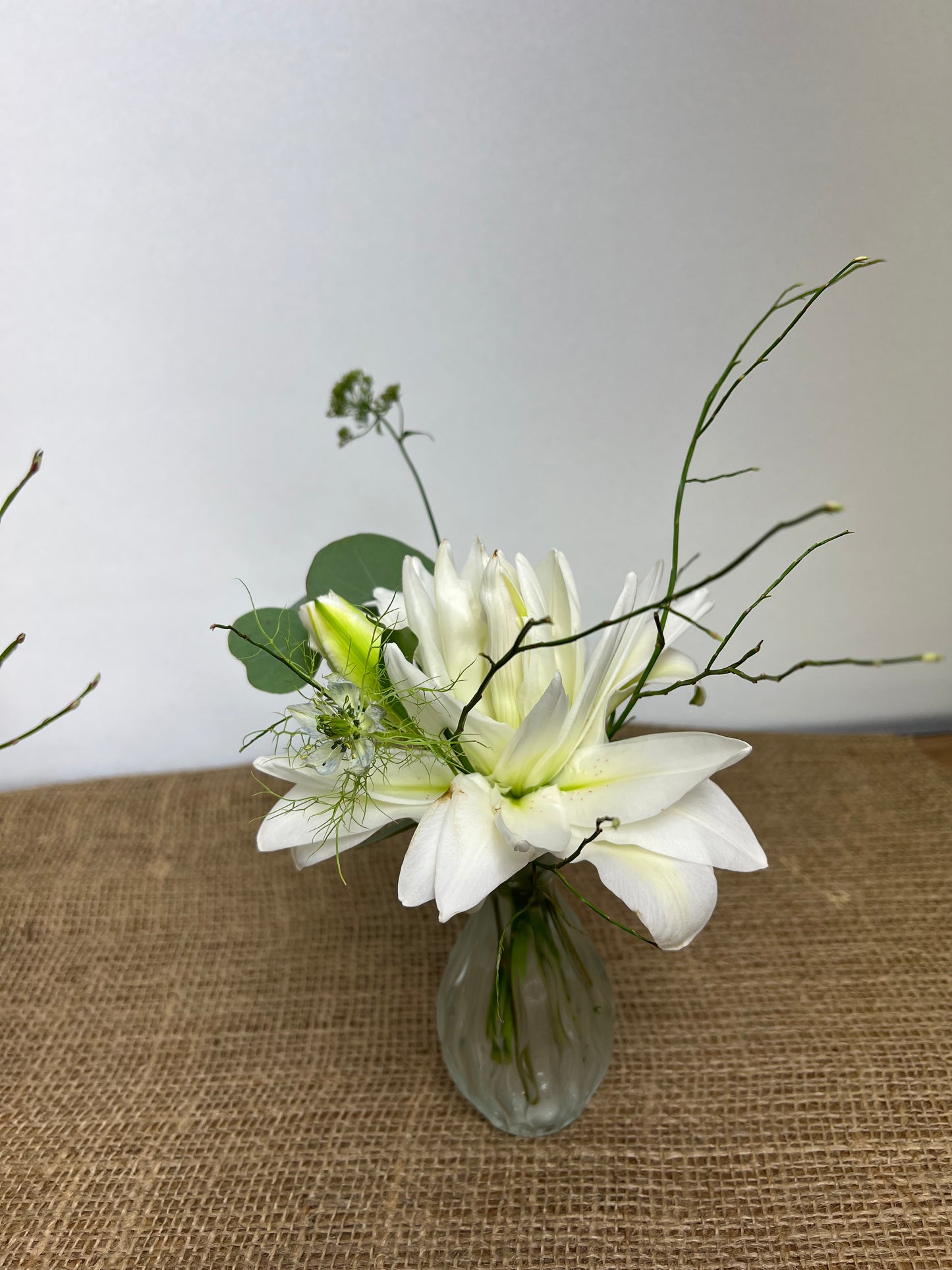 Small buds vase arrangement (Set of 4)